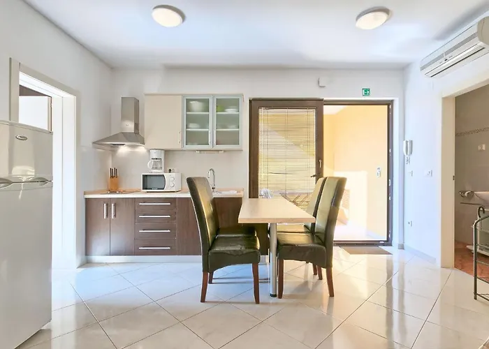 Apartamento Alpa-1 By Interhome