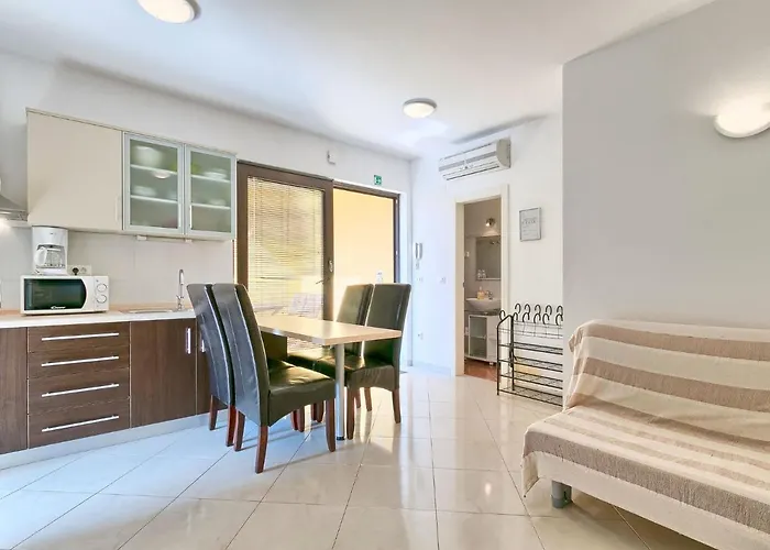 Alpa-1 By Interhome *