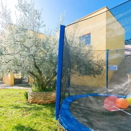 Alpa-1 By Interhome *